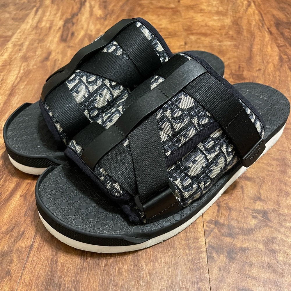MENS DIOR ALPHA SANDA
